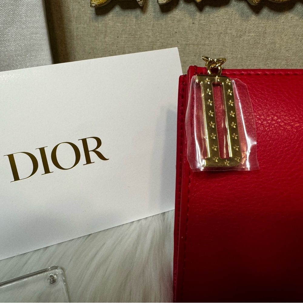 Dior Red Leather Shoulder Bag with Gold Chain - Picture 5 of 7
